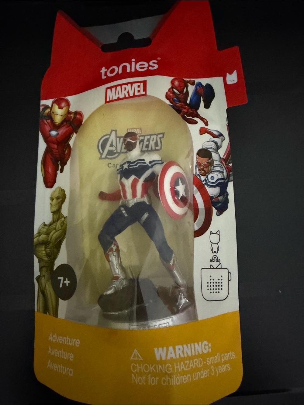 Tonies Marvel Avengers Captain America Figure - Red, White & Blue